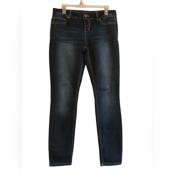 Maurices Mid Rise Jeans Jeggings Size Large - Picture 1 of 5
